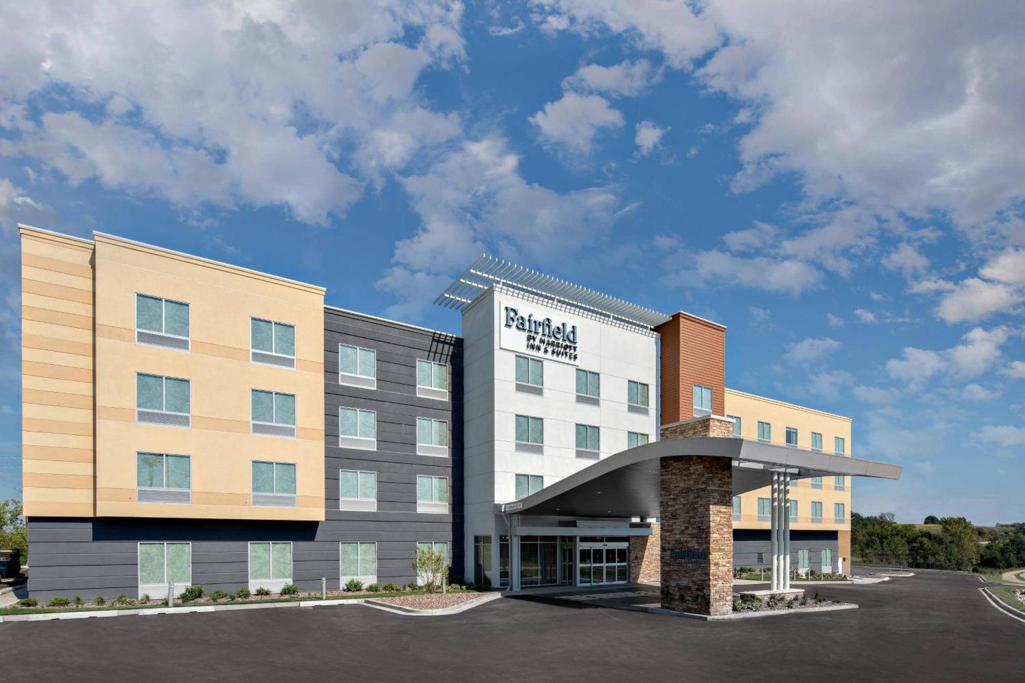 Fairfield Inn & Suites By Marriott Lake Geneva Exterior foto